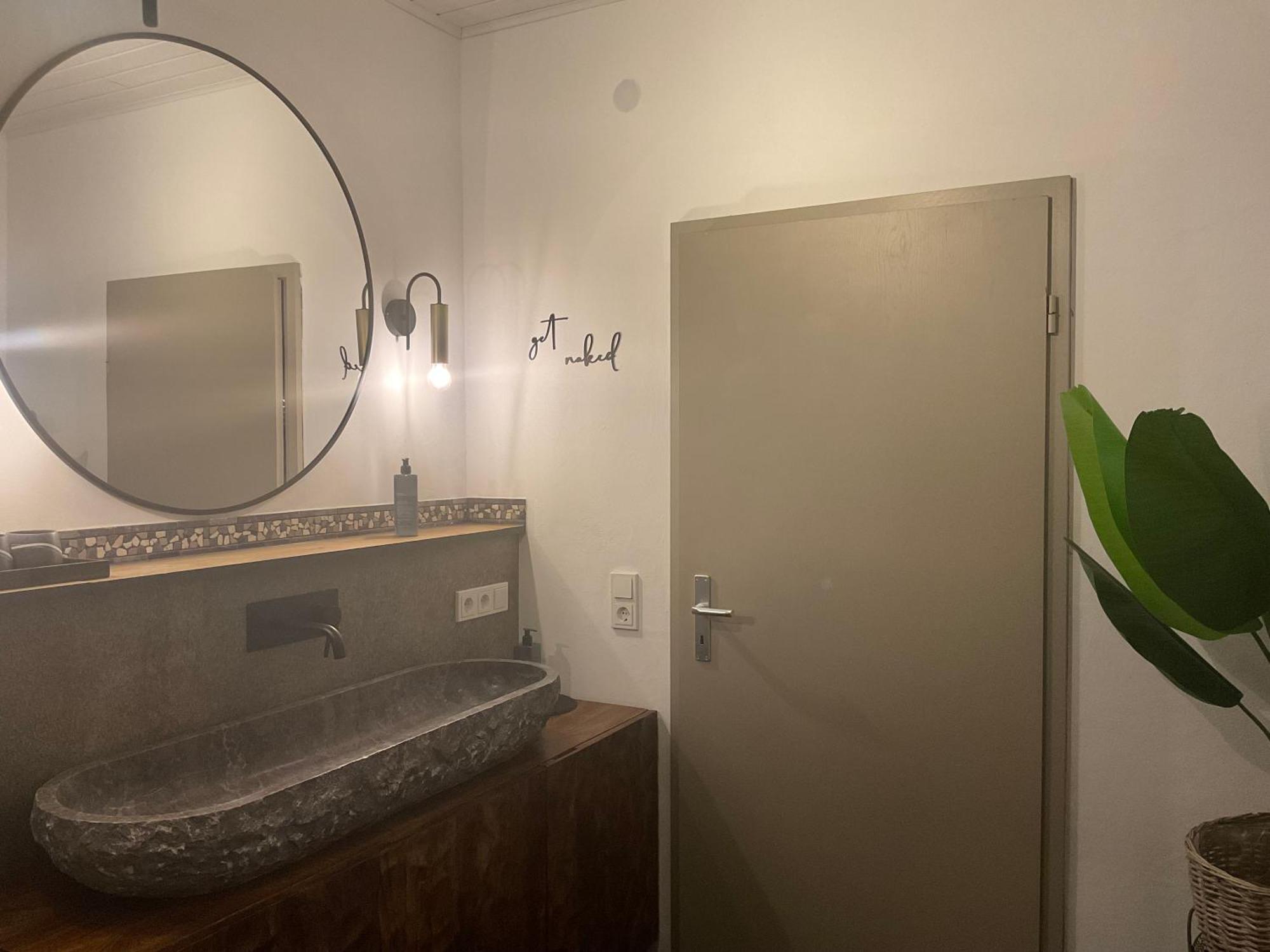 Zu Jeddelohs Bungalows & Apartments -Adult Friendly Gladenbach Экстерьер фото