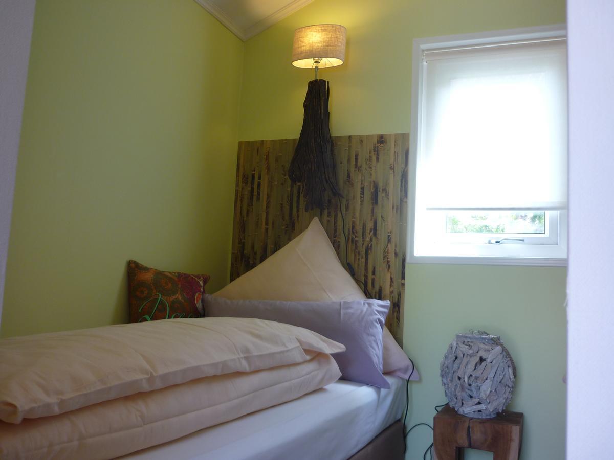 Zu Jeddelohs Bungalows & Apartments -Adult Friendly Gladenbach Экстерьер фото